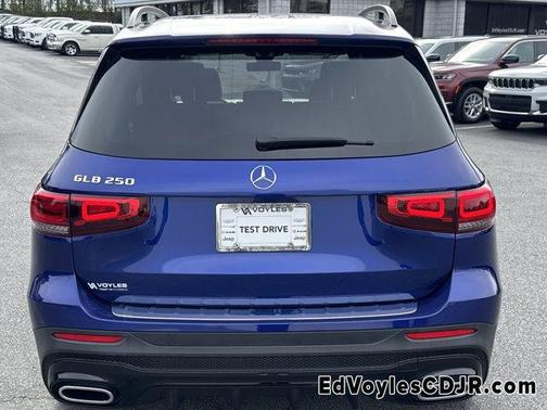 2022 Mercedes-Benz GLB 250 Base