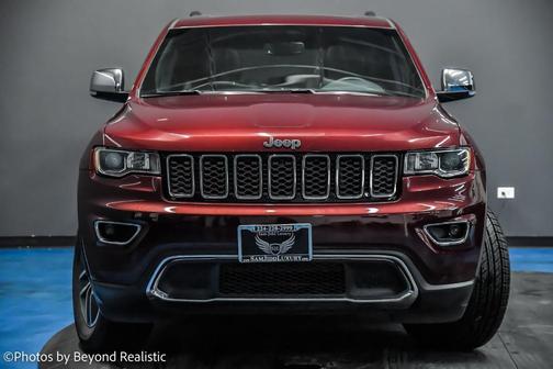 Photo 2 of 28 of 2022 Jeep Grand Cherokee WK Limited