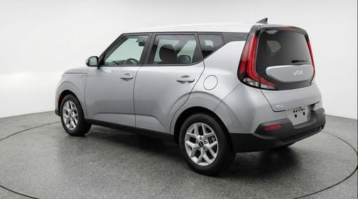 Steel Gray 2025 Kia Soul LX