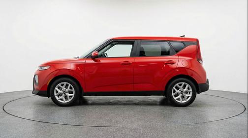 Inferno Red 2025 Kia Soul LX