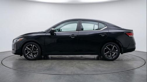 Super Black 2025 Nissan Sentra SV