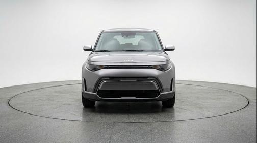 Gravity Gray 2025 Kia Soul LX