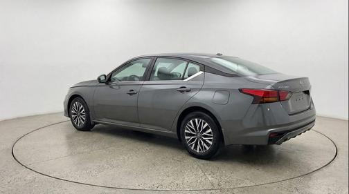 Gun Metallic 2025 Nissan Altima SV FWD