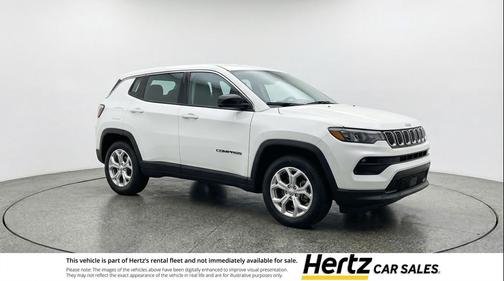 Bright White Clearcoat 2025 Jeep Compass Latitude