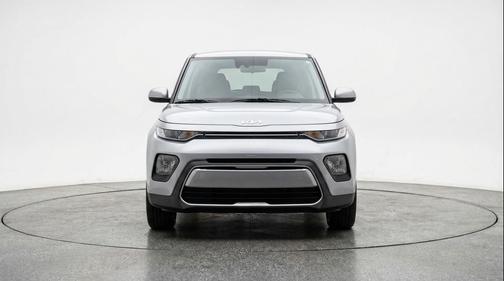 Steel Gray 2025 Kia Soul LX