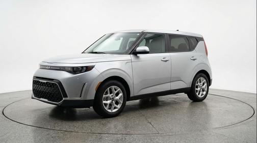 Steel Gray 2025 Kia Soul LX