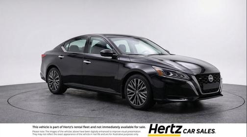 Super Black 2025 Nissan Altima SV FWD