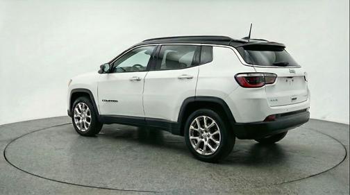 Bright White Clearcoat 2025 Jeep Compass Limited