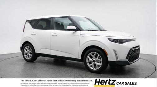 Snow White Pearl 2025 Kia Soul LX
