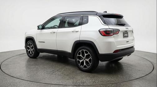 Bright White Clearcoat 2025 Jeep Compass Limited