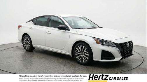 Glacier White 2025 Nissan Altima SV FWD