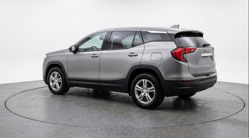 Sterling Gray Metallic 2024 GMC Terrain SLE