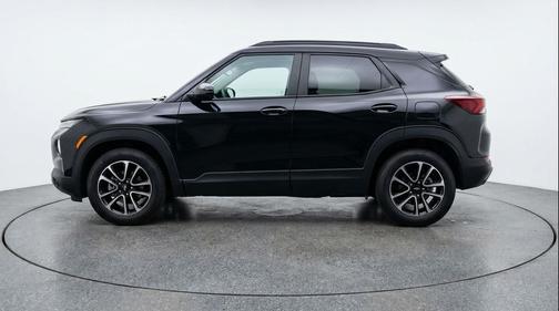 Mosaic Black Metallic 2025 Chevrolet Trailblazer LT