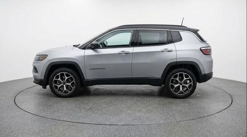 Silver Zynith Metallic Clearcoat 2025 Jeep Compass Limited