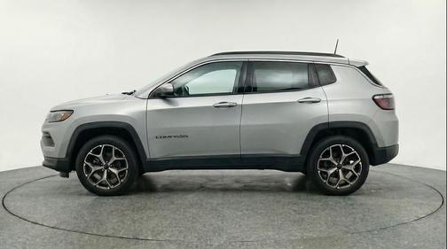 Silver Zynith Metallic Clearcoat 2025 Jeep Compass Limited