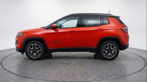 Red Hot Pearlcoat 2025 Jeep Compass Trailhawk