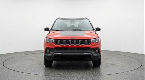Red Hot Pearlcoat 2025 Jeep Compass Trailhawk