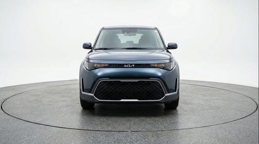 Gravity Gray 2025 Kia Soul LX