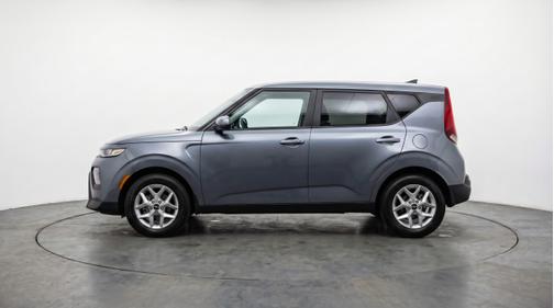 Gravity Gray 2025 Kia Soul LX