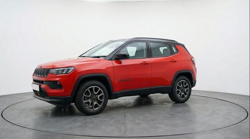 Red Hot Pearlcoat 2025 Jeep Compass Trailhawk