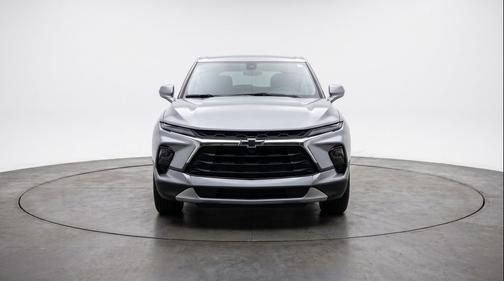 Sterling Gray Metallic 2025 Chevrolet Blazer 2LT