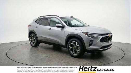 Sterling Gray Metallic 2025 Chevrolet Trax LT