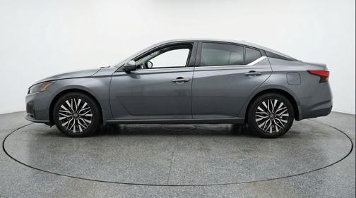 Gun Metallic 2025 Nissan Altima SV FWD