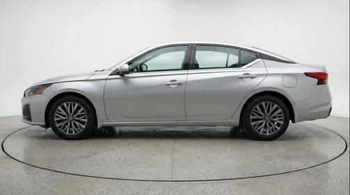 Gun Metallic 2025 Nissan Altima SV FWD