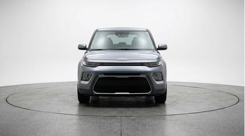 Gravity Gray 2025 Kia Soul LX