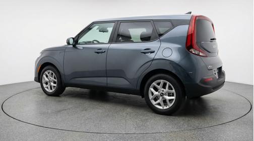 Gravity Gray 2025 Kia Soul LX