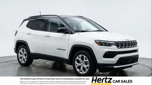 Bright White Clearcoat 2025 Jeep Compass Latitude