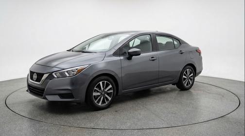 Gun Metallic 2025 Nissan Versa 1.6 SV