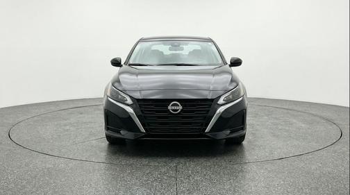 Super Black 2025 Nissan Altima SV FWD