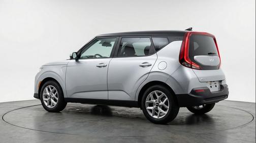 Steel Gray 2025 Kia Soul LX