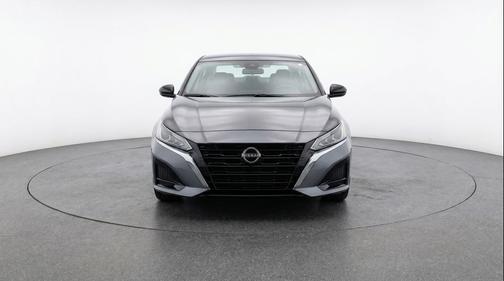 Gun Metallic 2025 Nissan Altima SV FWD