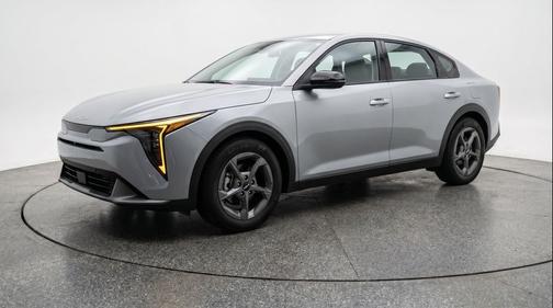 Morning Haze 2025 Kia K4 LXS