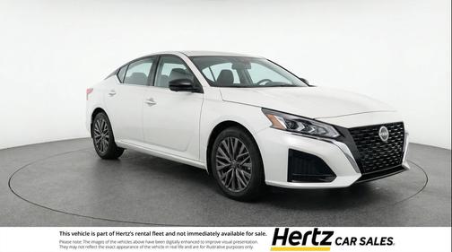 Glacier White 2025 Nissan Altima SV FWD