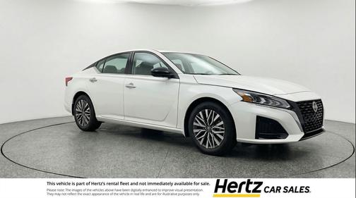 Glacier White 2025 Nissan Altima SV FWD