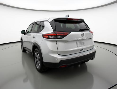 Brilliant Silver Metallic 2025 Nissan Rogue SV