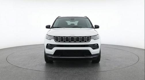 Bright White Clearcoat 2025 Jeep Compass Limited