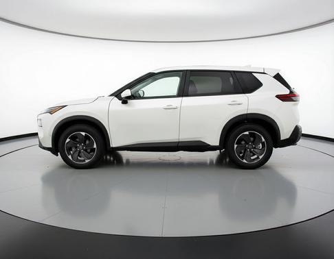 Everest White Pearl Tricoat 2025 Nissan Rogue SV
