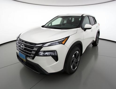 Everest White Pearl Tricoat 2025 Nissan Rogue SV