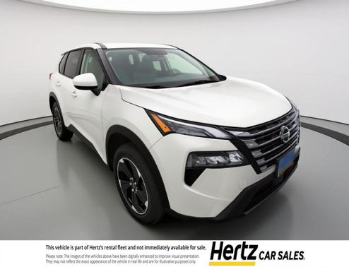 Everest White Pearl Tricoat 2025 Nissan Rogue SV