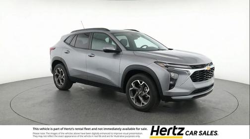 Sterling Gray Metallic 2025 Chevrolet Trax LT