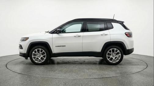 Bright White Clearcoat 2025 Jeep Compass Limited