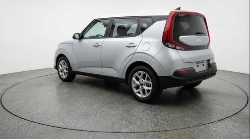 Steel Gray 2025 Kia Soul LX