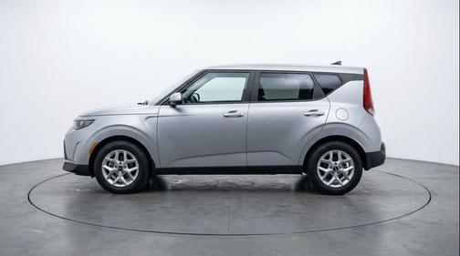 Steel Gray 2025 Kia Soul LX