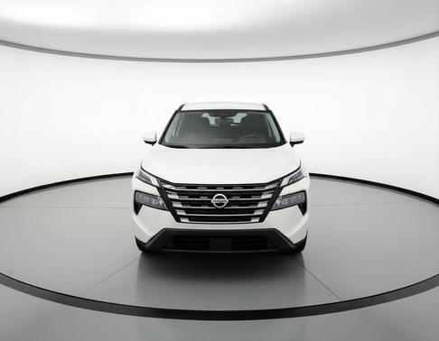 Everest White Pearl Tricoat 2025 Nissan Rogue SV