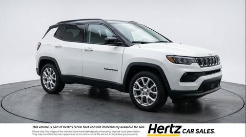 Bright White Clearcoat 2025 Jeep Compass Limited