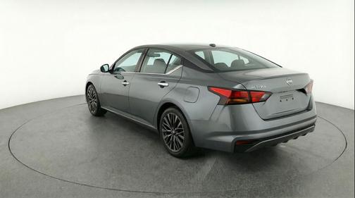 Gun Metallic 2025 Nissan Altima SV FWD